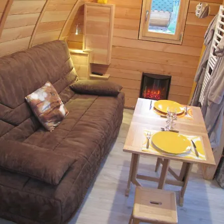 Casa vacanze Chennegy, 1 Pièce, 2 Personnes - Fr-1-543-139